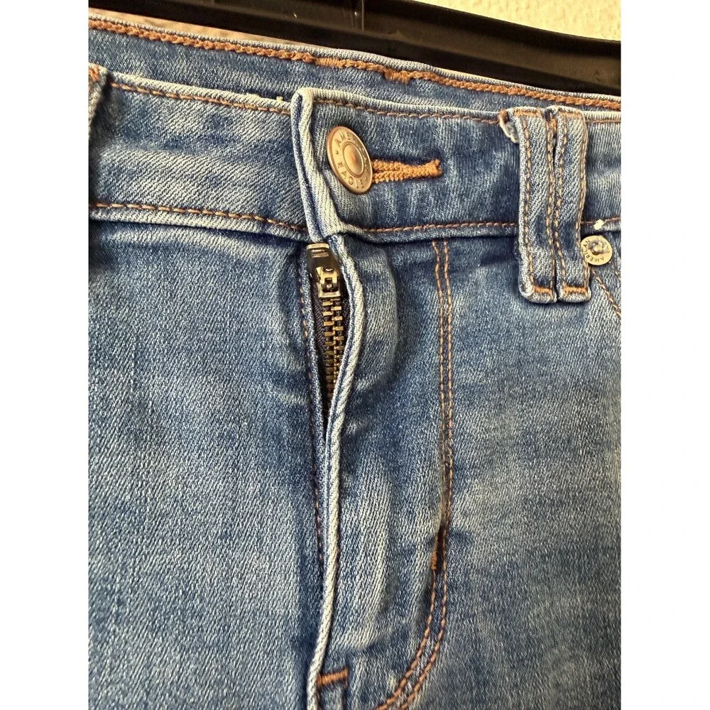 American Eagle Next Level Stretch Low Rise Jean Shorts Blue Cutoff Size 2